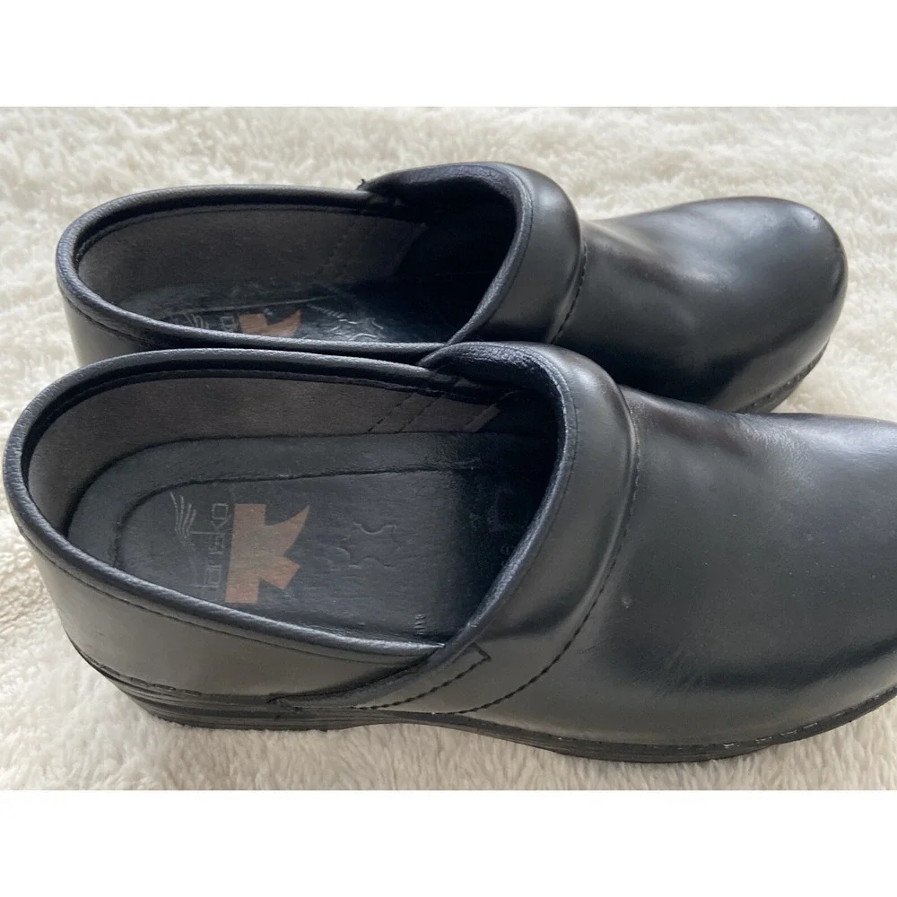 Dansko Black Leather Clogs Shoes Womens Size 5.5 Professional Shoe Slip On - Picture 3 of 4